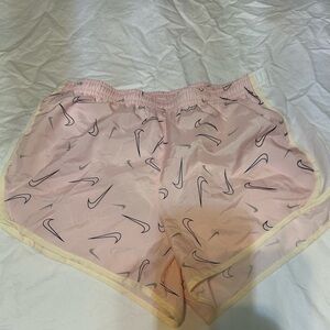 NIKE girls shorts sz. M or 16 yrs old.
